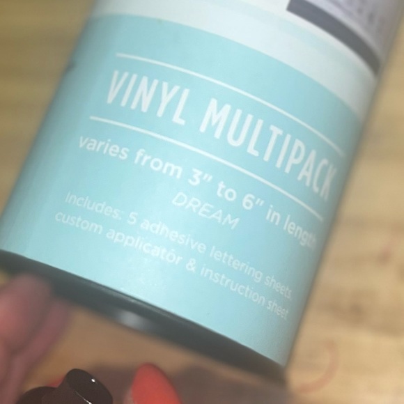 3/13💄DREAM Vinyl Multipack Adhesive Wall Art - Picture 2 of 8